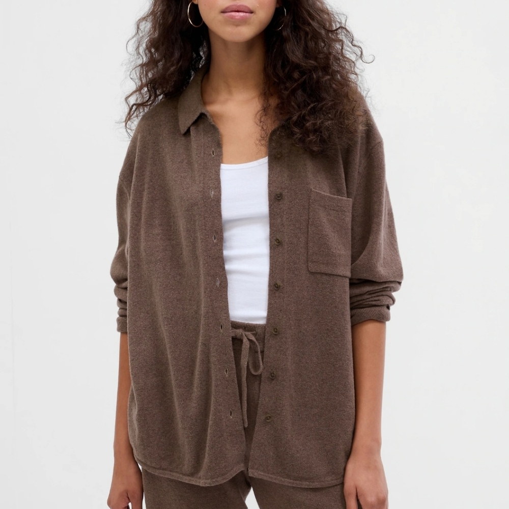 Gap super soft oversized button up shirt brown top new shacket style look